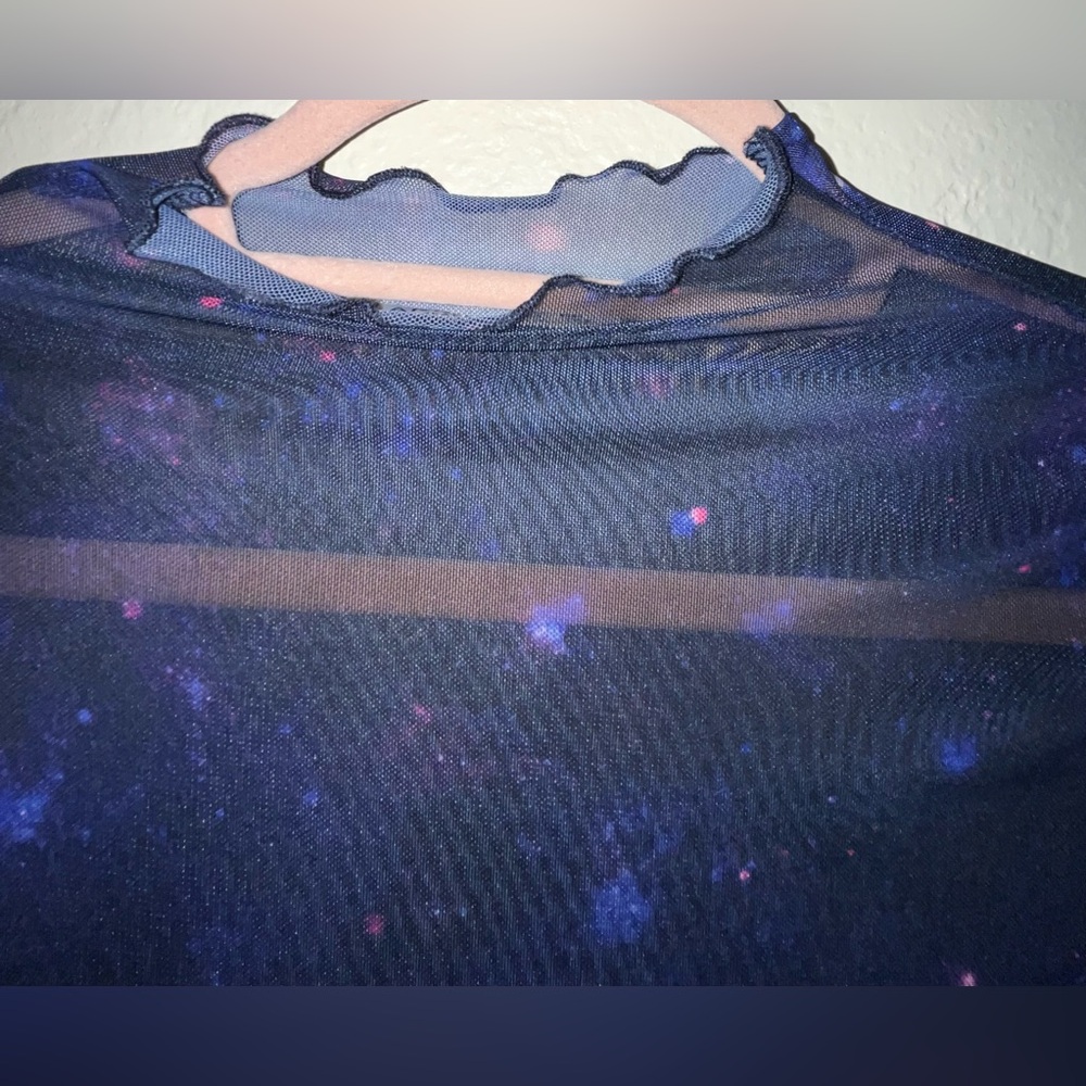 Arizona Jean Company Cosmic Sheer Blouse - Picture 4 of 6